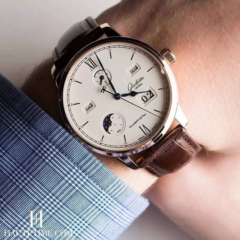 德表和瑞士表推荐,你喜欢德国表还是瑞士表土味情话