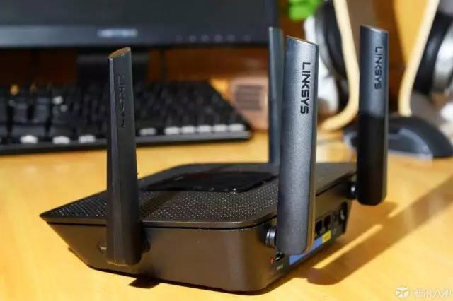 linksysea8300路由器,linksysmr8300测评