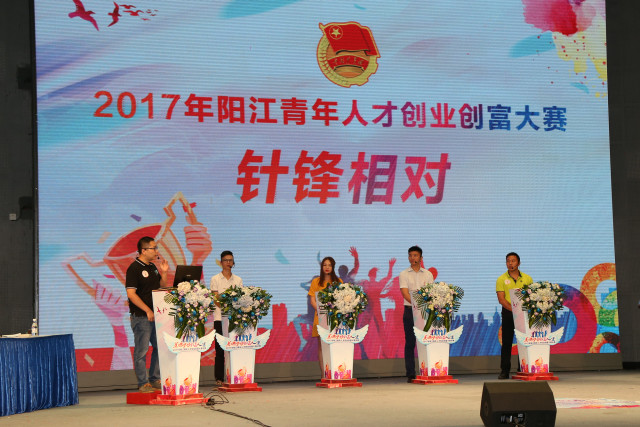 群雄逐鹿谁与争锋,群雄逐鹿谁将笑到最后