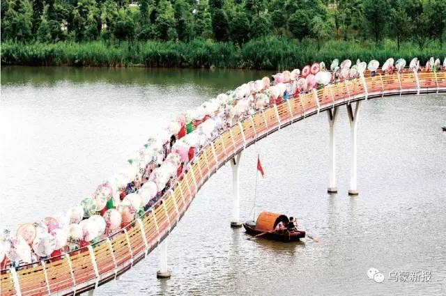 天青色等烟雨而我等你的文案,天青色等烟雨而我在等你