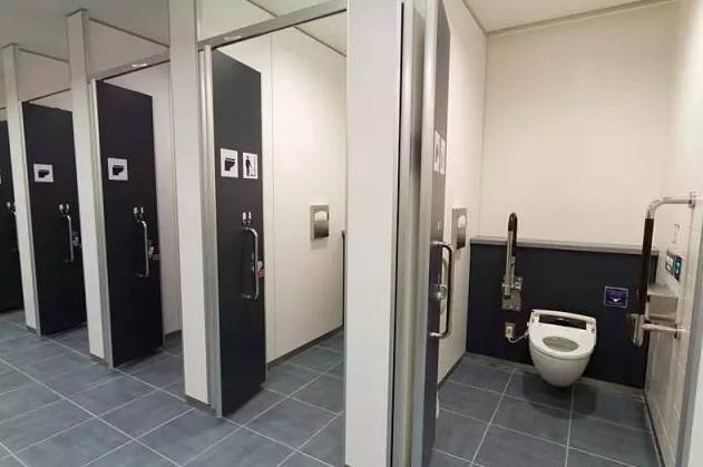 她是一位中国大妈，却带领着700个日本人，扫出了全球最干净机场「精益学堂」2017-7-14第895期