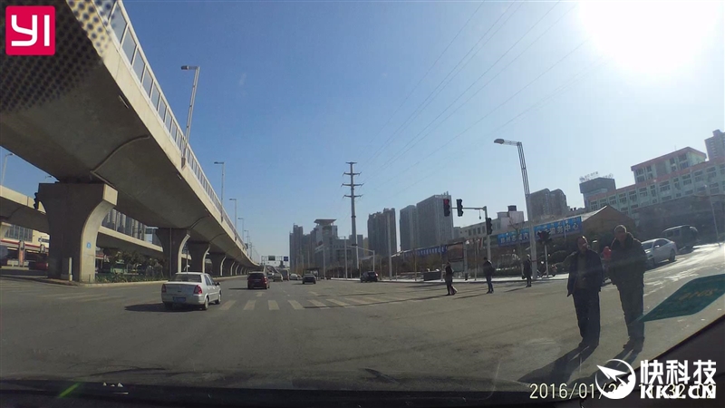 小蚁智能行车记录仪使用说明书,小蚁行车记录仪1015测评