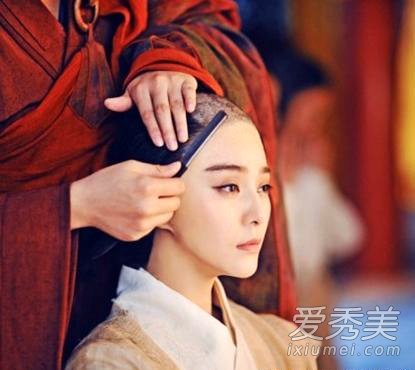 宁静范冰冰赵薇刘晓庆,刘晓庆范冰冰真人长相