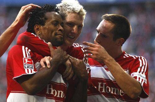 桑巴足球球员,桑巴足球的代表人物是谁