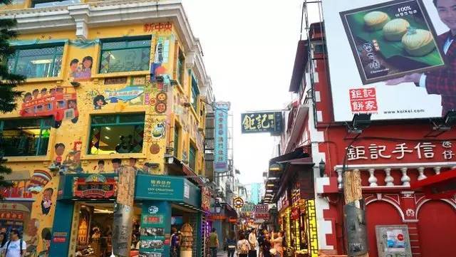 ins风！澳门竟然有个最适合情侣街拍的圣地，随手拍都是美翻了！