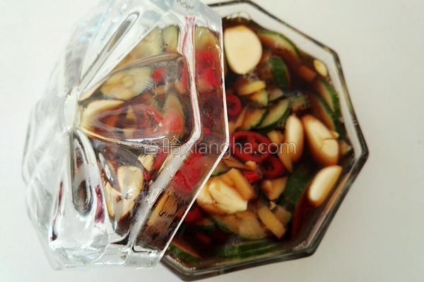 买来黄瓜吃不完自己怎样做酱黄瓜,第二天就能吃的酱黄瓜的腌制方法