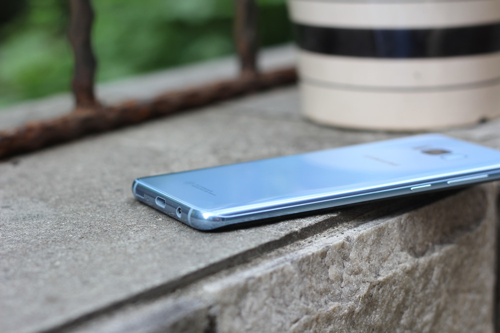 三星s8+现在是否值得购买,苹果8和三星s8+哪个值得买