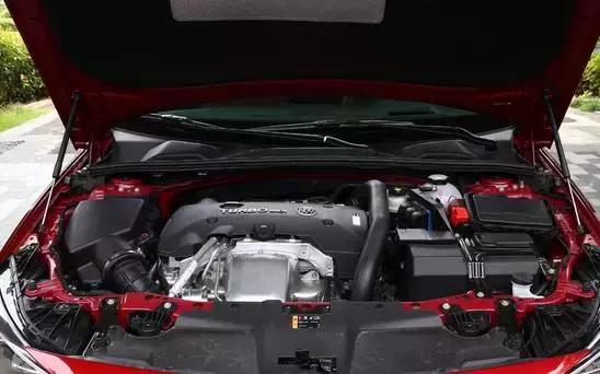 24款新君威试驾,新君威评测2.0