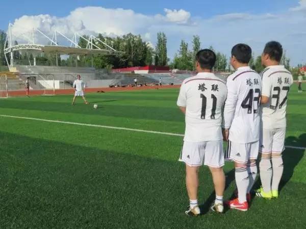 塔尔巴哈台多民族团结青年联队