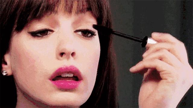 我也想要每天妆容精致，但我更不想早起。