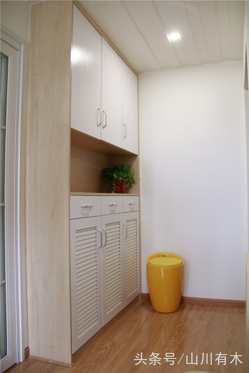 海上海公寓装修,海上海客厅装修90平方