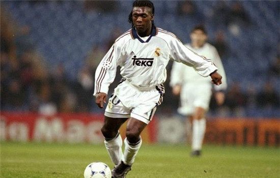 j罗皇马时期精彩表现,j罗离开皇马后一蹶不振