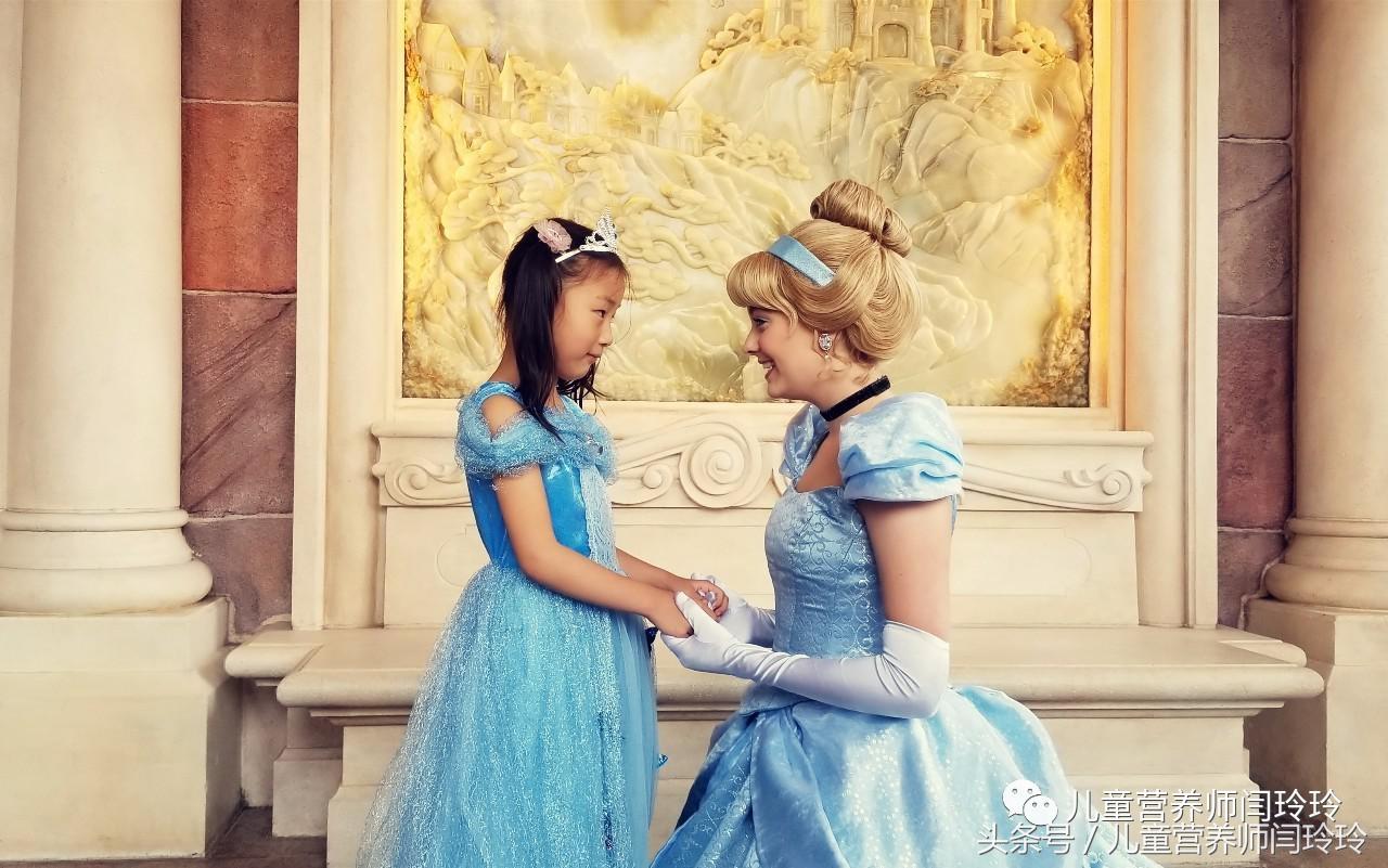 下雨天去迪士尼玩有影响吗,下雨天的迪士尼巡游