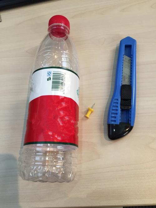 瓶子改造浇花神器,浇水瓶自制浇花神器