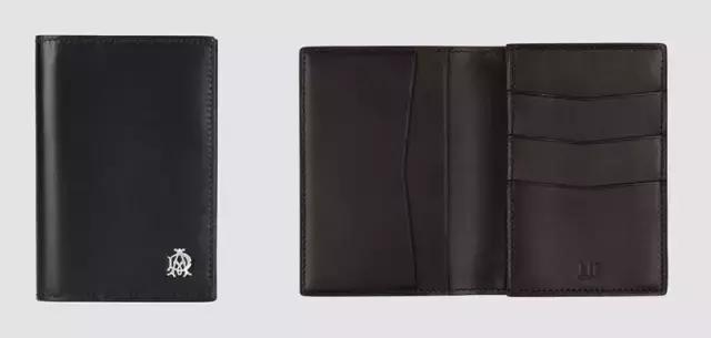 出门只带现金的男人,出门只带零钱包