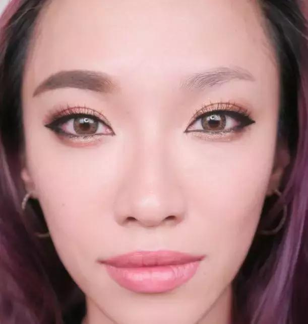 怎么画眉毛初学者自然减龄,眉毛画的好看