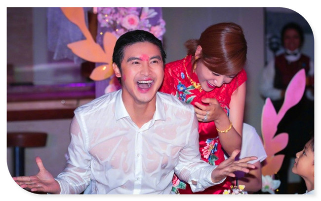 叶一茜跳水世界冠军田亮,跳水王子田亮叶一茜出席活动