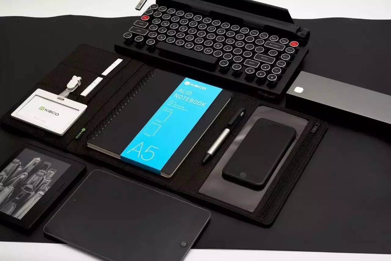 初入职场这几个穿搭技巧要注意,职场穿搭如何看起来舒服又板正