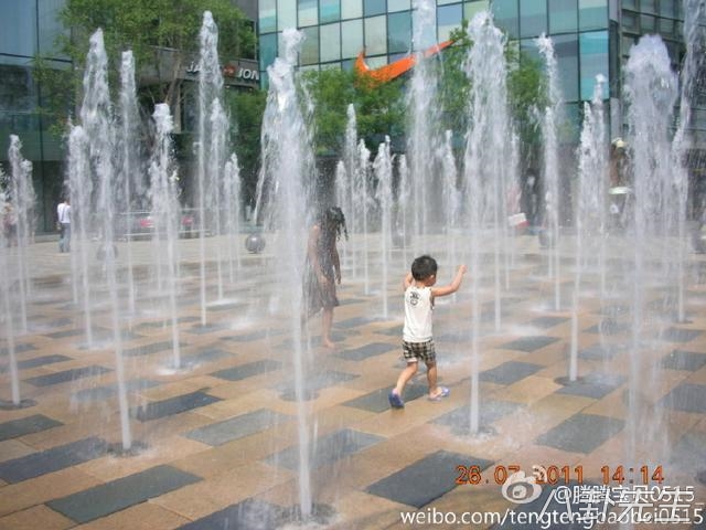 最牛童星，出道7年已演58部戏，搭档过宋小宝陶虹