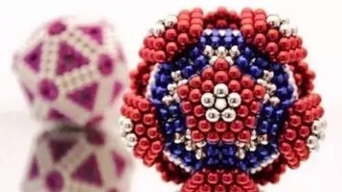 继牙签弩之后，又有危险玩具惊现成都，三四年级娃儿最爱买！