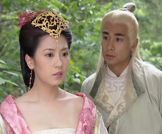 至尊红颜两位女主角,至尊红颜反派