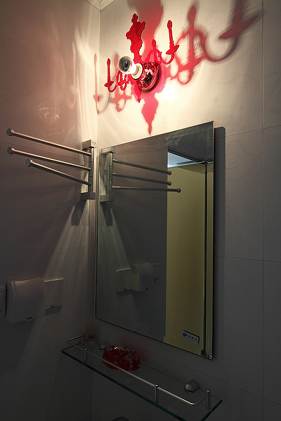 武汉老园艺师为讨好老伴,毅然把卧室窗台巧变花园式榻榻米!