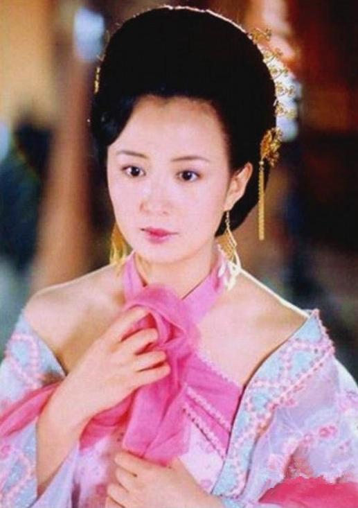 贾静雯至尊红颜动图,贾静雯至尊红颜最美瞬间