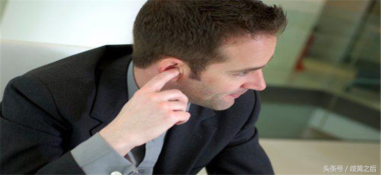 耳屎自己掏还是去医院,儿童掏耳屎正确方法