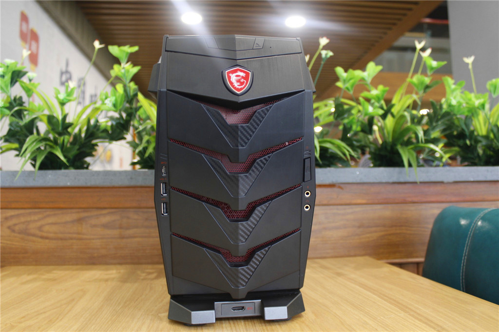 i7-10700和9700k游戏测评,gtx1070跑分笔记本