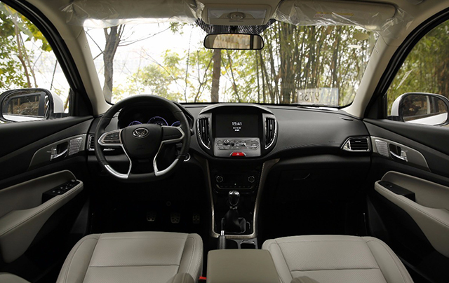 廉价又实用的车,一代神车全景天窗没有豪华的配置