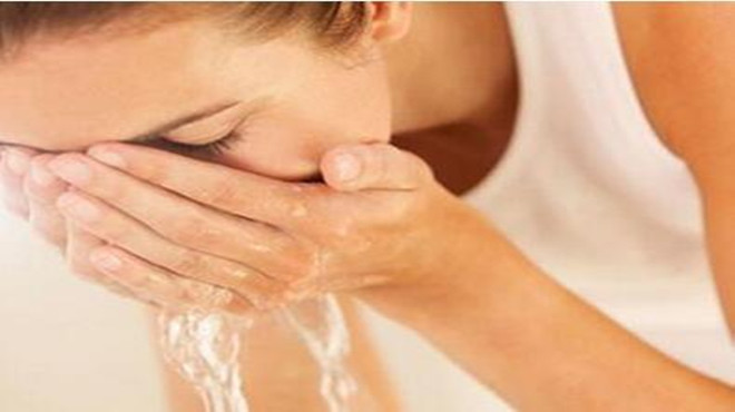 经常挖鼻孔导致鼻孔出血怎么处理,经常挖鼻孔怎么调理