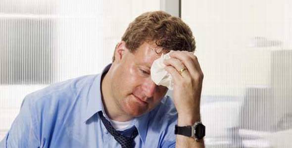 夏天容易出汗是虚汗吗,出汗多出冷汗要怎样治疗