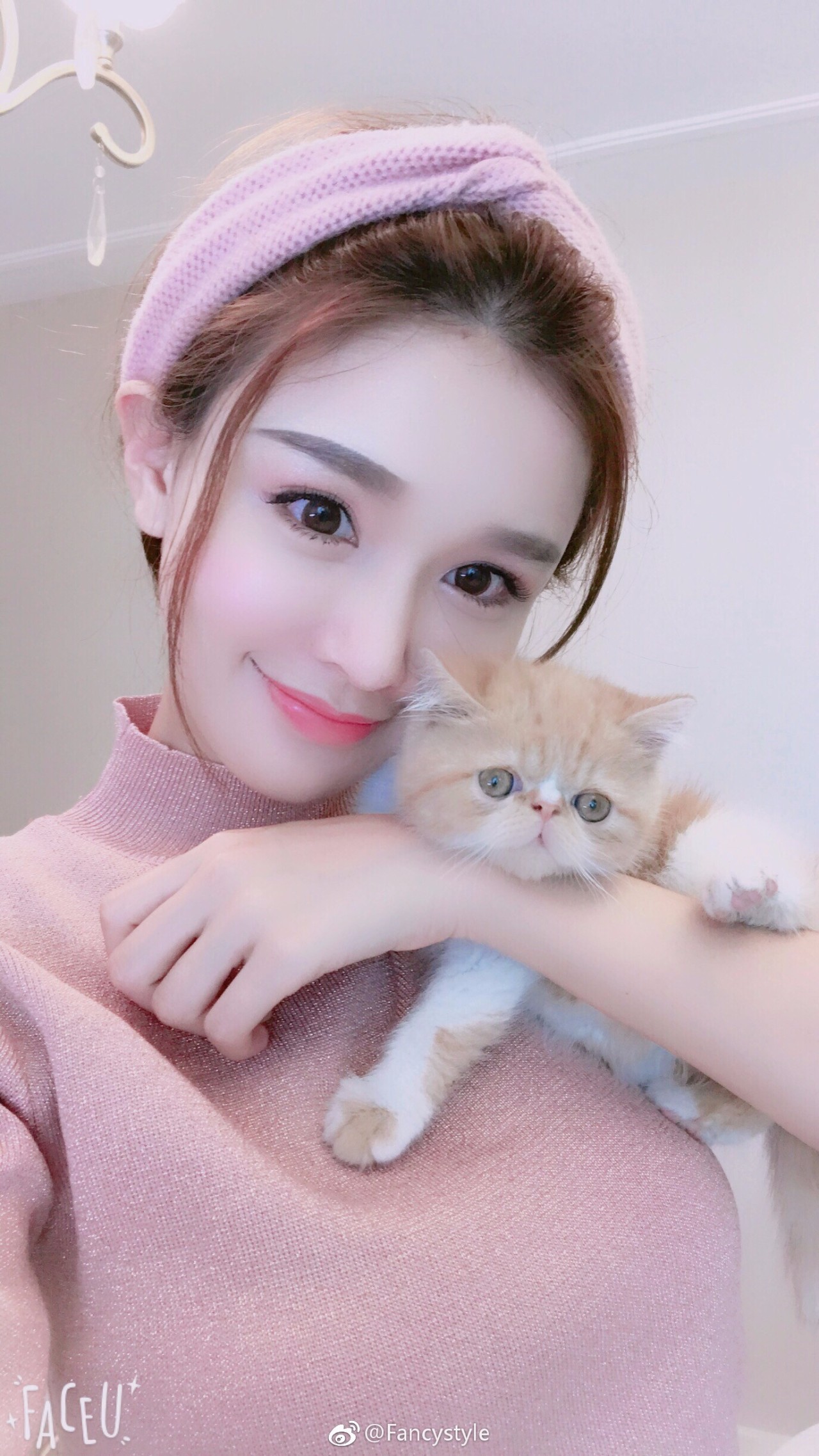 网红真的赚几个亿,网红赚那么多钱要交税吗