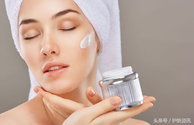 如何去除最顽固的闭口粉刺？