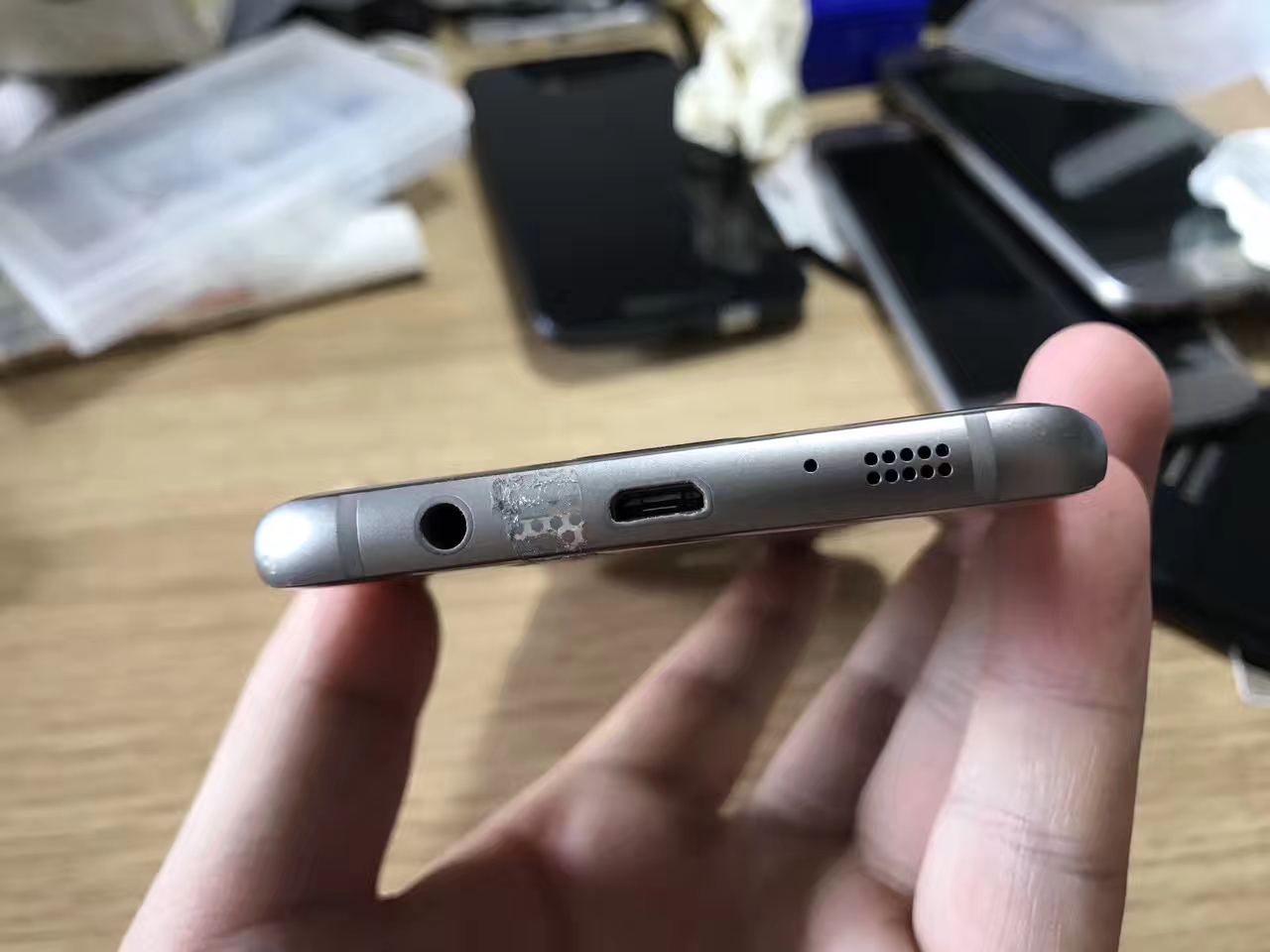 三星s7edge白菜价,三星s7edge是oled屏么