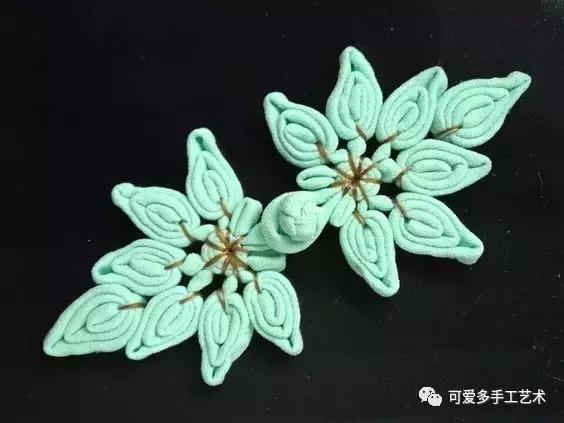 手工盘扣最简单版,用布做盘扣慢动作教程