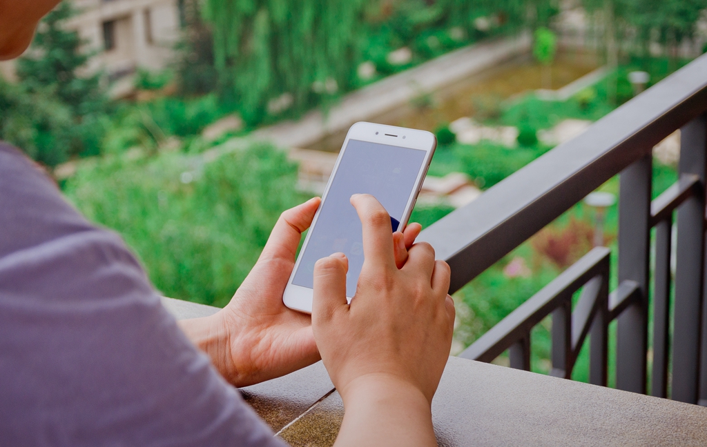 荣耀畅玩6a详解,不费流量而且还好玩的游戏推荐