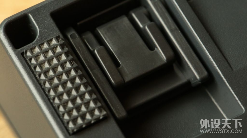 键盘里面的爱马仕,键盘奢侈品配件