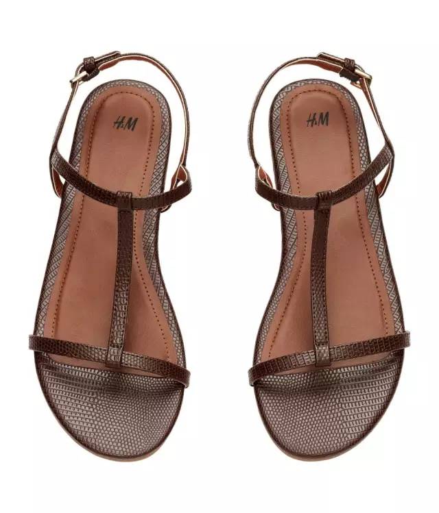 凉鞋绕腿绑带方法,凉鞋如何绑带缠腿