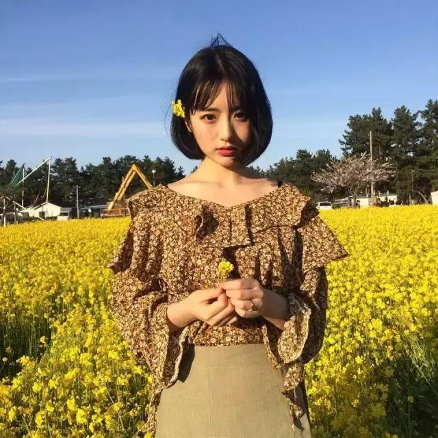 一拍照表情动作就扭曲,一拍照就紧张脸部僵硬