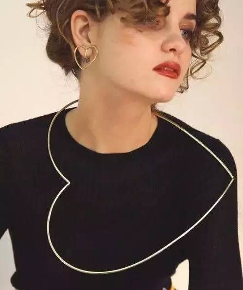 推荐几款好看的耳环,推荐一款好看的耳饰