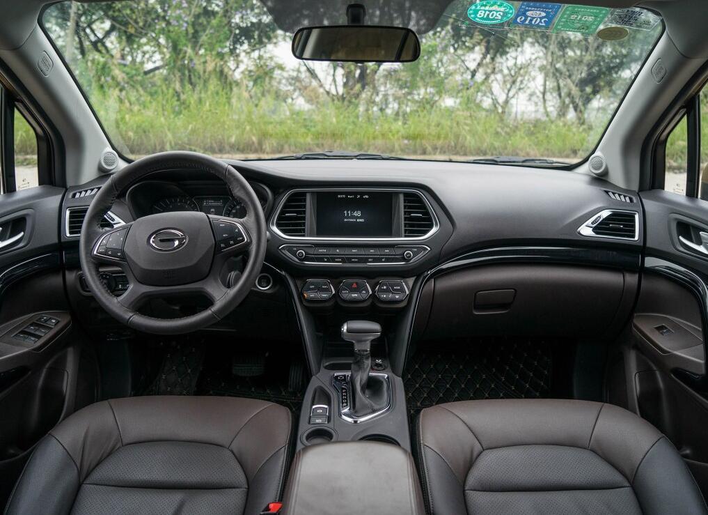 2017款传祺gs4自动豪华智联版配置,17款传祺gs4自动两驱豪华智联