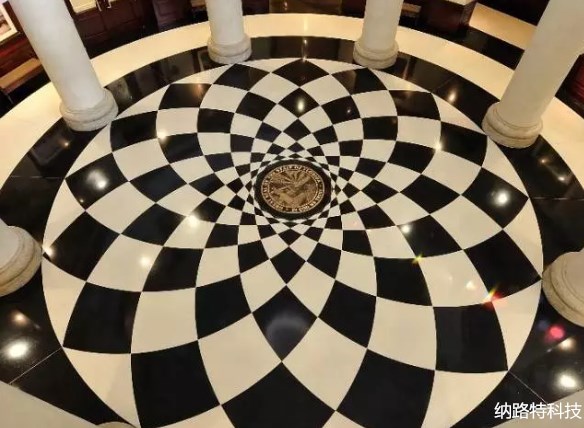 水磨石地面坏了怎样粘贴瓷砖,水磨石地面跟水泥地面一样吗