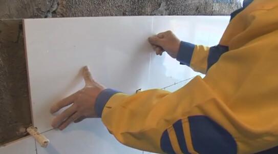 灰瓷砖美缝用什么颜色,瓷砖缝除了美缝还有什么方法