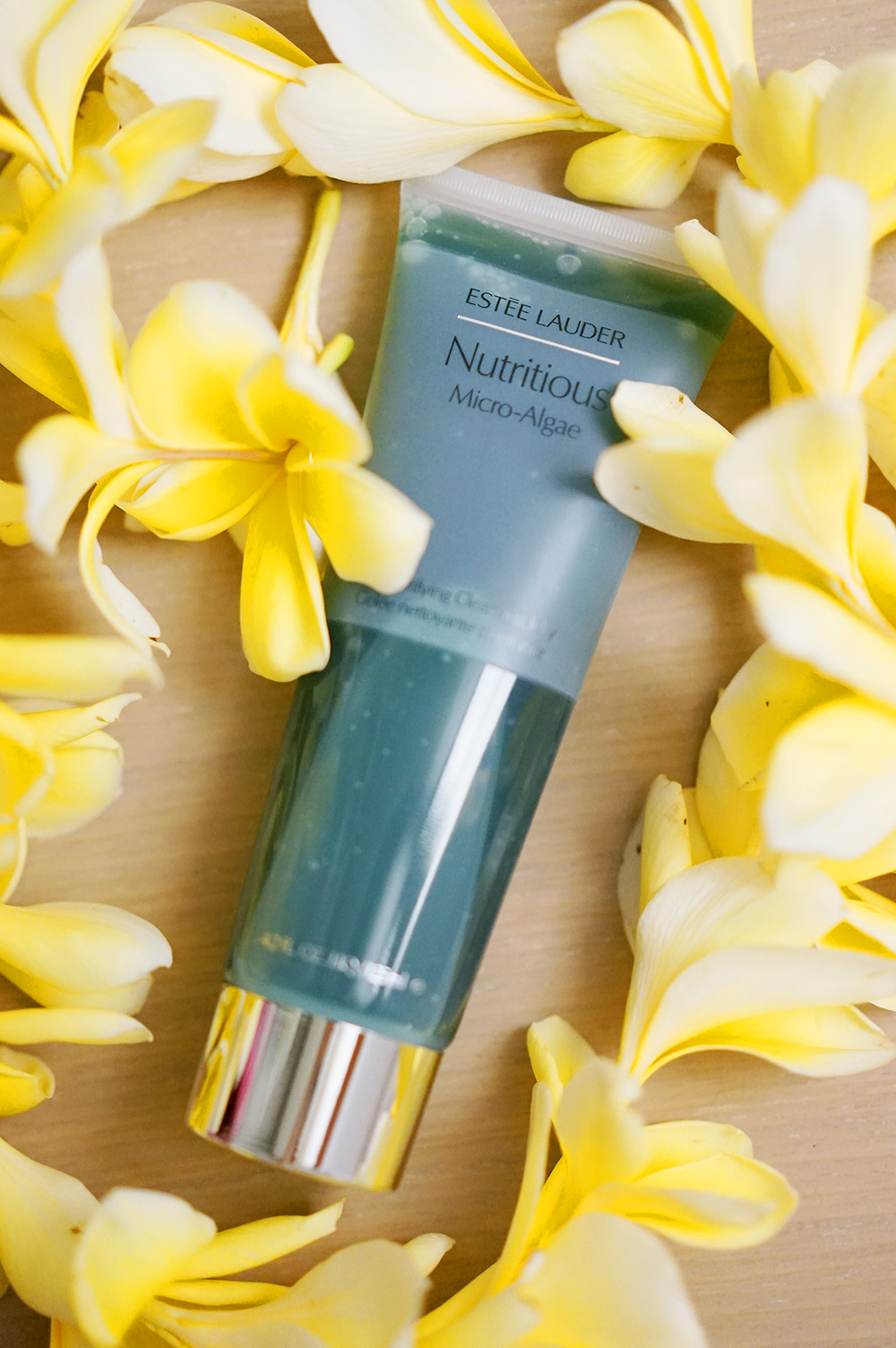 雅诗兰黛高级夜间微效洁面,雅诗兰黛净莹泽润洁面测评