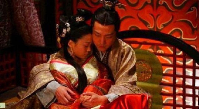 皇帝死后嫔妃怎么处理,皇帝去世的妃子怎么处理