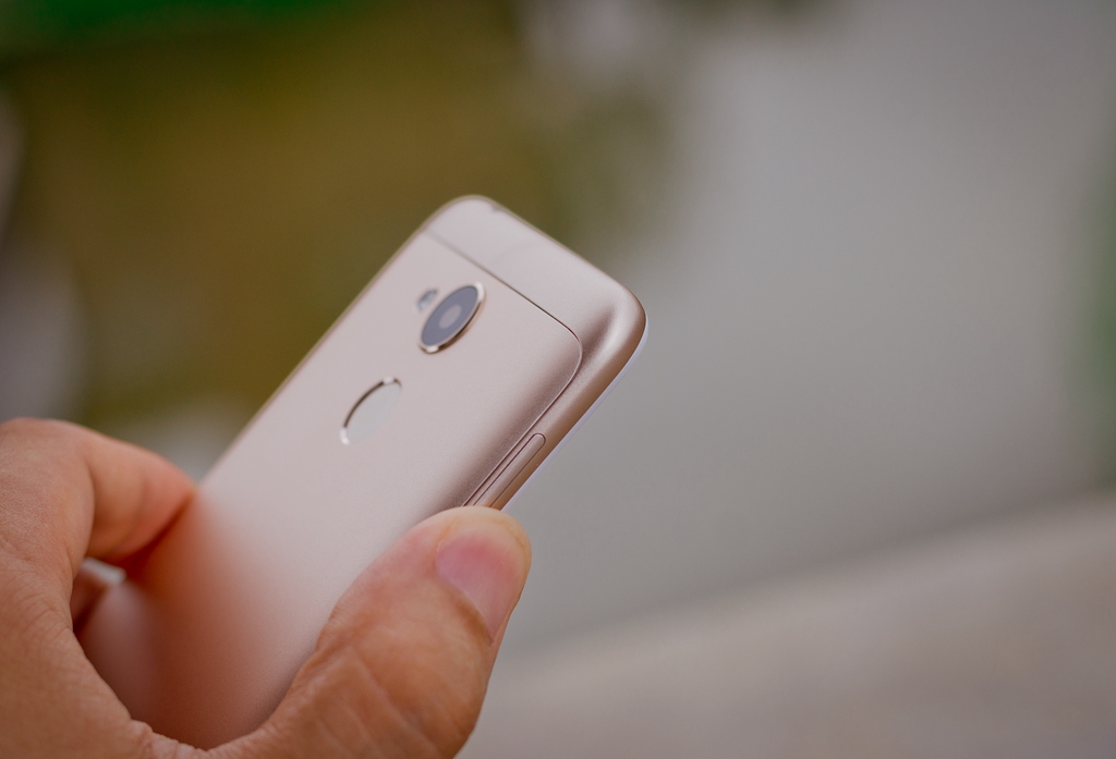 千元机测评荣耀畅玩20,荣耀畅玩6a评价