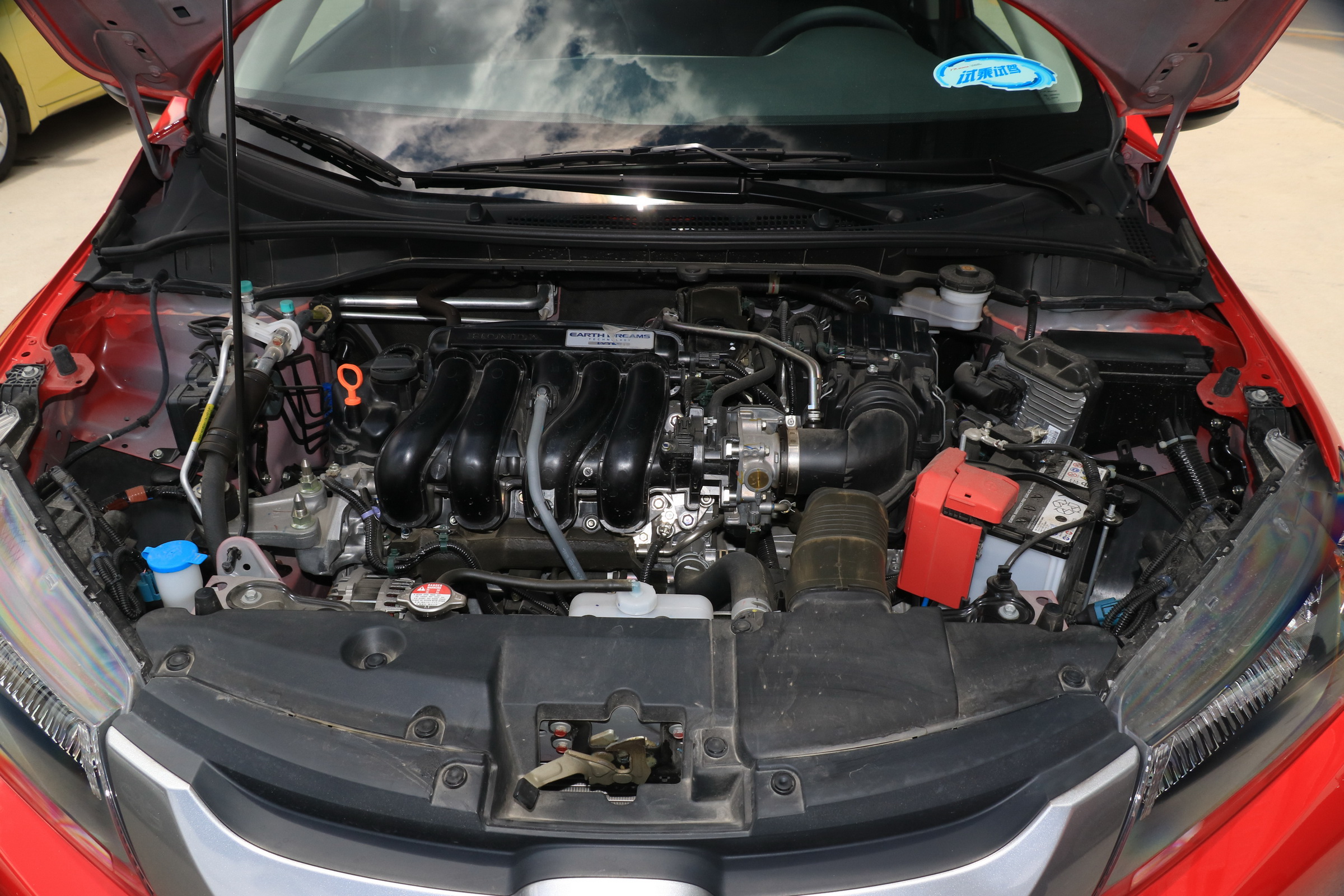 锋范哥瑞选哪个,锋范哥瑞威驰哪个好