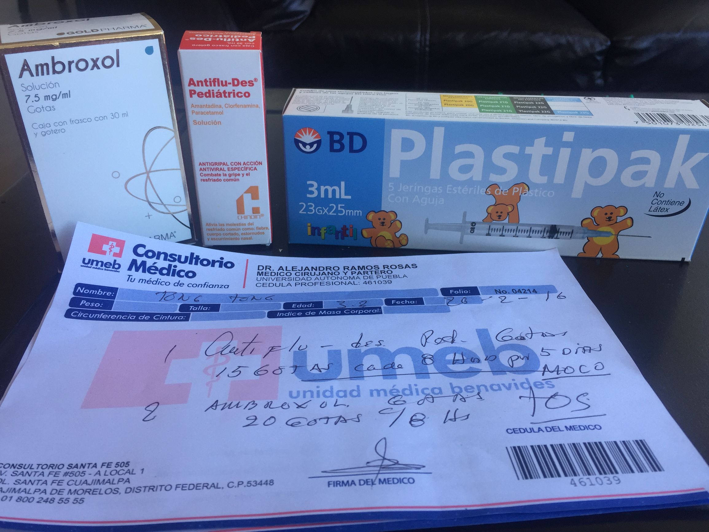 *会两**聊医改：女儿在墨西哥发烧，当地医生竟然这么给她治