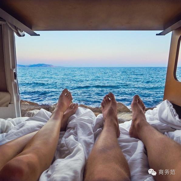 如何在朋友圈秀恩爱还不招人烦,在朋友圈如何秀恩爱不反感